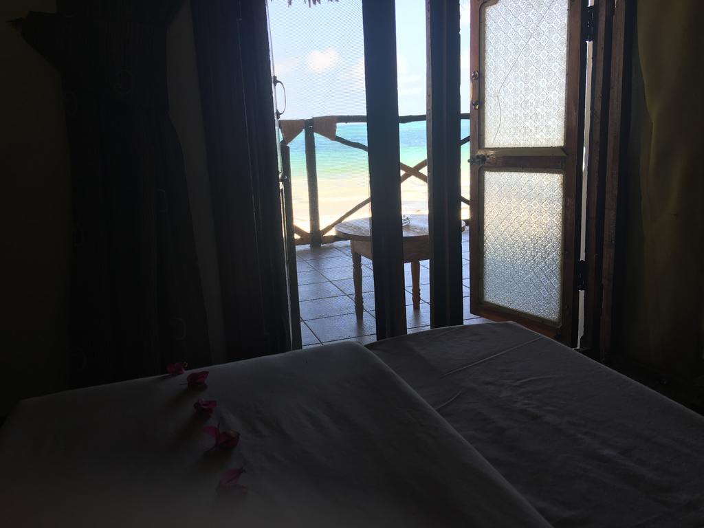 Mermaids Cove Beach Resort & Spa Uroa Eksteriør bilde